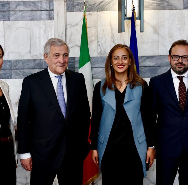 Mission diplomatique à Rome